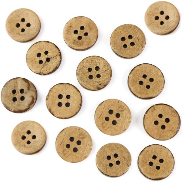 ●【サイズ】直径約15mm　【数量】15個●【ボタンの形】四つ穴ボタン　【材質について】ココナッツの殻を使用した、ナチュラル素材のボタンです。●【カラー】表面がライトブラウン、裏面がダークブラウンです。ココナッツの殻特有の模様があります。●...