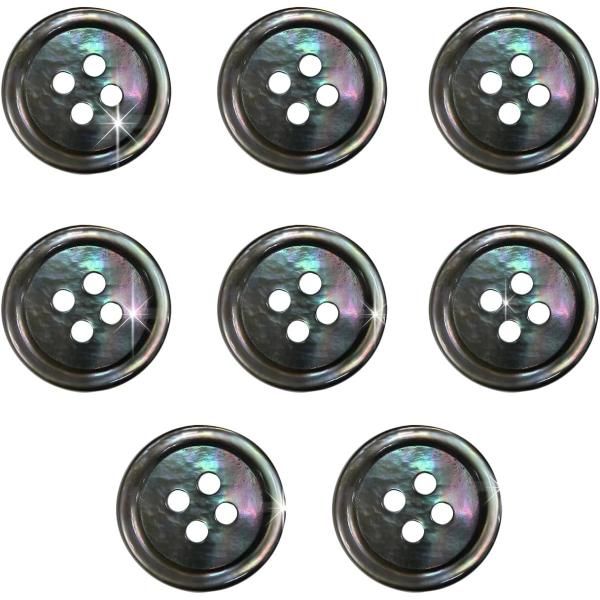 ●【サイズ】直径約15mm　【1粒の厚み】約1.9mm　【1粒の重さ】約0.7g　【数量】8個●【ボタンの形】四つ穴ボタン　【材質】貝製●【カラー】ブラック　【模様について】表面に、虹色に淡く光る黒蝶貝を使用しています。●【特徴】 糸通し用...