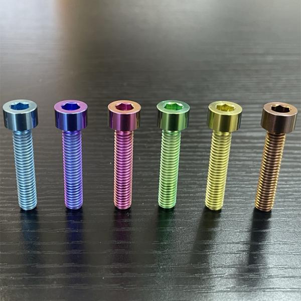 沖縄県への発送に送料無料は適用されません。購入金額に関わらず通常送料に別途加算されます。  ステムトップキャップボルト等に使用されるM6ボルト サイズ：M6×30mm  ピッチ：1.0mm  全長：30mm  頭部外径：10mm  頭部長さ...