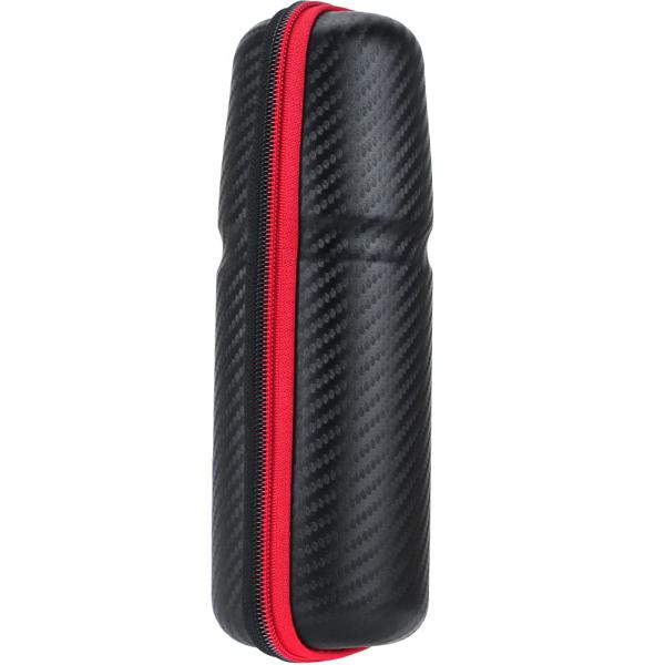 人気のカーボン柄に、ファスナーの片方がレッドのモデル。 シートチューブに取り付けたボトルケージに入れたとき脚が当たりにくいように、上端を少しだけスリムにデザイン。 下側はしっかりとボトルケージに収まるように、寸胴型です。 ジッパーホルダーを...