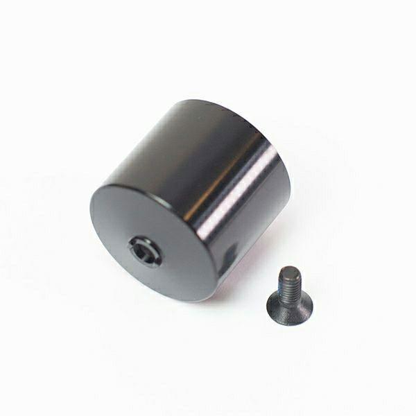 沖縄県への発送に送料無料は適用されません。購入金額に関わらず1,650円（税込）が通常送料に別途加算されます。  商品のカラーはディスプレイの種類等により、実物と異なって見える場合がございます。 掲載商品の仕様、ロゴ等のデザインは改良のため...