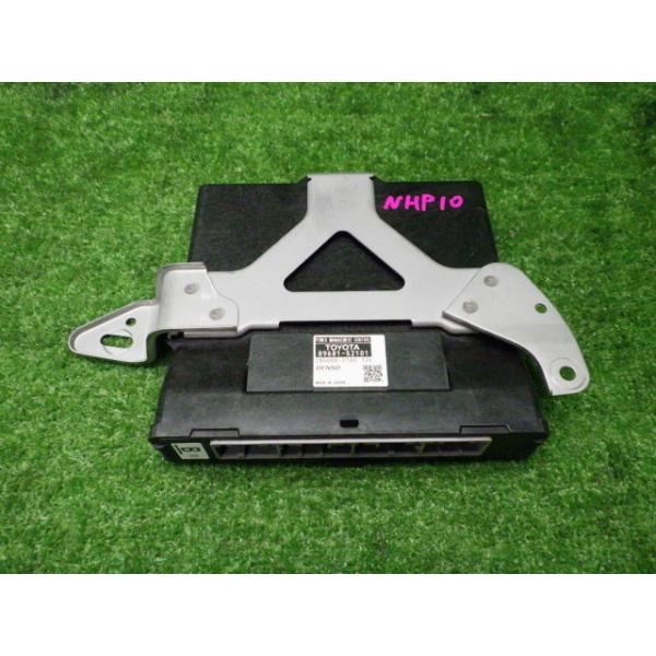 アクア トヨタ NHP10 パワーマネージメントコンピューター 89681-52101