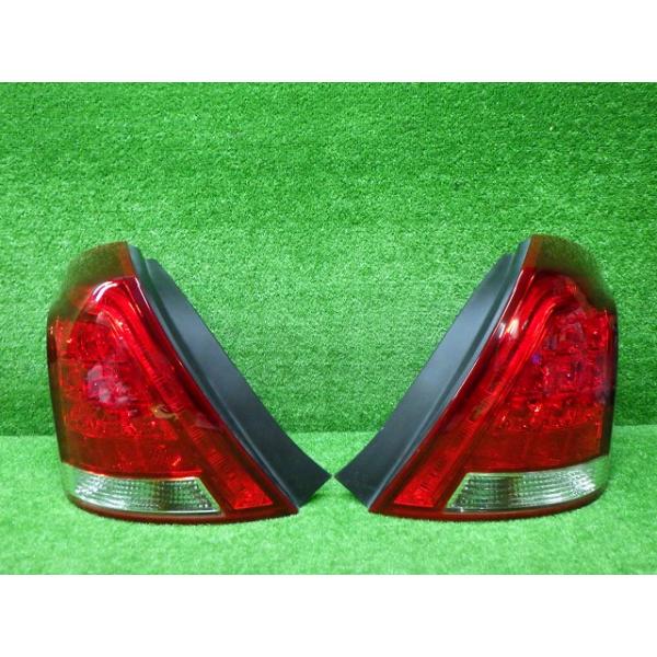 トヨタ　クラウンマジェスタ　200系　純正テールライト左右セット　中古品 worldpeace-shopping_240129066