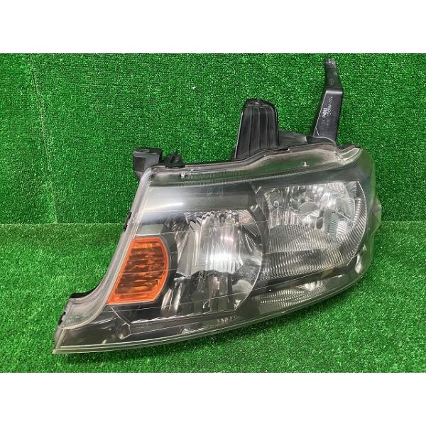 ステップワゴン スパーダRF3 RF4 RF5 後期 HID ヘッドライト 右左 ホンダ（HONDA） RF3/4 ステップワゴン 後期 左ヘッドライト HID P4063