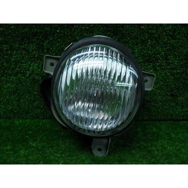 SUBARU（スバル） プレオ ネスタ 右フォグランプ RA1/2 114-20684