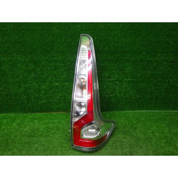 日産（NISSAN） デイズ 右テールレンズ B21W 後期 D176 EKワゴン LED球