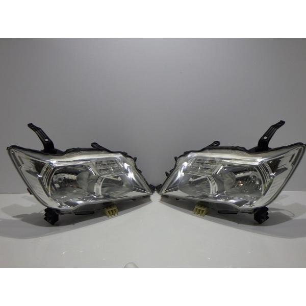 日産 セレナ C26 前期 ヘッドライト 左右セット ハロゲン　レベ付 セレナ ヘッドライト左右 ハロゲン C26 NC26 前期 100-23096 A