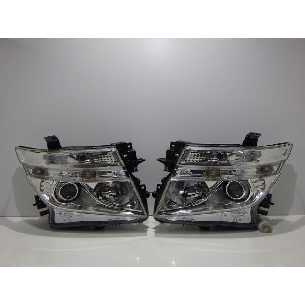 日産 エルグランド E52前期 左右セット ヘッドライトHID100-23009 エルグランド ヘッドライト左右 HID E52 PNE52 前期 100-23009 S2