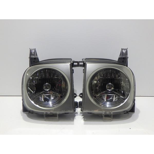 Z11　日産　キューブ　ヘッドライト 日産（NISSAN） キューブ ヘッドライト左右 HID Z11 BNZ11 中期 1769 5