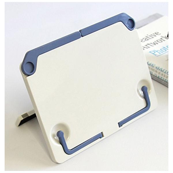 ※上部の可動アームは少し手前に数ミリ引くように上にあげて下さい。譜面台や学習机でのブックスタンドなどとして、利用できます。お子様にとっては、集中してやすく、勉強に最適です。ボードサイズ：21cmx16cm   重量：175g   材質：ABS樹脂