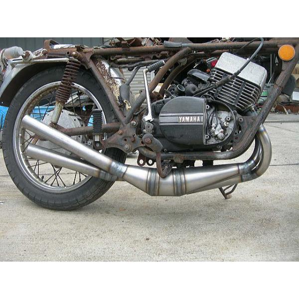 RD250（丸タンク）初期型・352用 クロス右2本出しゼスチャンバー