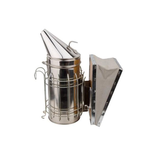 燻煙器　ステンレス製　蜜蜂用　養蜂場ステンレス製で錆びずらく耐久性に優れた燻煙器です養蜂場の方必見♪ 燻煙器は、ミツバチをおとなしくさせるための煙を作る道具♪ 刺されることを防ぐために、養蜂では必須アイテム♪表面に細かい薄いエクボやスレキズ...