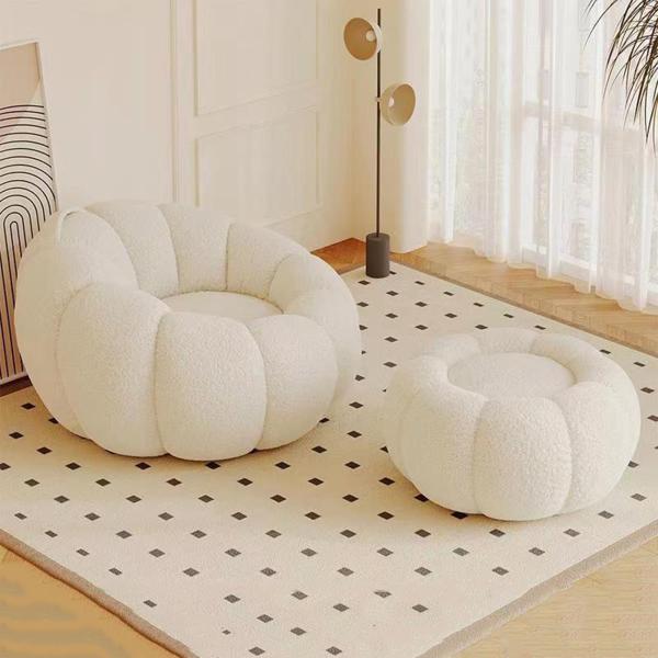 【座り心地抜群】座れば誰でもダメになる、一度座ると離れられなくなる、リラックスタイムに欠かせないビーズクッション。座椅子のようにしっかり安定感のある座り心地。【心遣いのあるデザイン、取り外し可能な外カバー】隠しファスナーは金属ジッパーが床を...