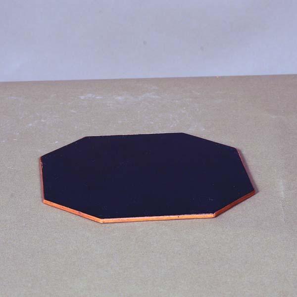 【商品説明】　地板：15.3cm　　水石・盆栽・主役草物などに最適です。　　【サイズ】　高さ：0.3cm　横幅：15.3cm　奥行：15.8cm【納期】　配達ご希望日時のご指定ができます。　お急ぎの場合は午前中までにご注文の場合、即日発送も...