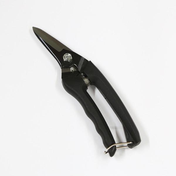 全長　：190mm 庭木の剪定に使用されます。盆栽では枝切、粗切、根切などに良く使用されます。国産