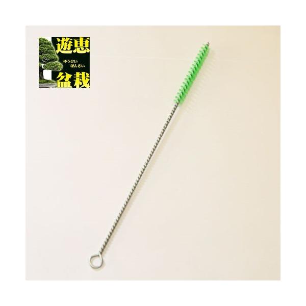 [商品情報]ネジリ盆栽ブラシ幹を掃除するブラシです。三角型ブラシと同様に枝分かれしている部分や幹と枝の間等の掃除に適しています。三角ブラシよりも硬く出来ており、汚れ、虫などをより落とせます。素材　：　ナイロン[サイズ]全長　：　235mm重...
