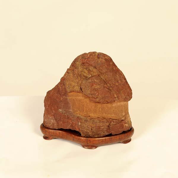 商品説明　加茂川畚下石　茅舎　「加茂の七石」といわれている代表的水石の一つ。　火打ち石としても利用され，山と里の間で商いをする際に畚（ふご）に入れて石と銭のやり取りをしたことからこの名が付きました。　畚とは藁などで編んだ籠のことを意味してい...