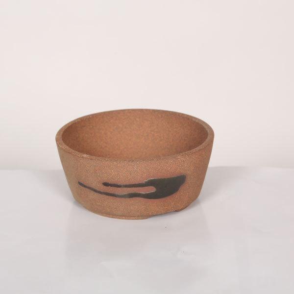 瀬戸焼鉢　丸鉢＊数量物の為、若干の色の違い(色むら)があります。 鉢径：約12.5cm　高さ：約5.5cm