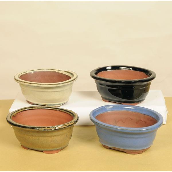 中国製　色物小鉢サイズ：鉢径：16cm　奥行：12.5cm　高さ：6.5cm*数量物の為、若干の色の違い(色むら)があります。*中国製の為、使用には差し支えのない程度のホツレ（欠け）やシャモットの飛び（気泡のような後）、釉薬ハゲや釉薬ニュウ...