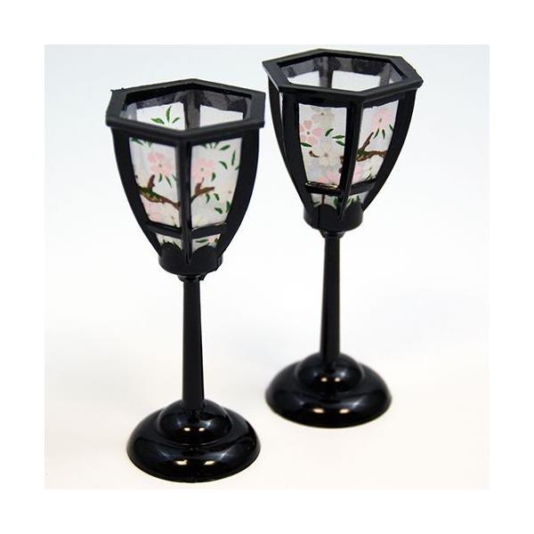 人気の高いお雛様の付属品です…お客様だけのオリジナルお雛様を演出してください。素材：ABS樹脂生産国：日本箱（横幅×奥行×高さ）:9.5×11.5×4.5ｃｍ発送について:1週間前後で配送　お急ぎの方はご連絡下さい。ご注意:メール便での配送...