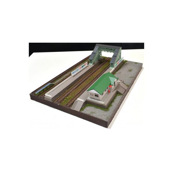 ふるさと納税 南箕輪村 Nゲージ用 鉄道ジオラマ展示台 37×26cm 駅舎と
