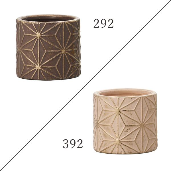 【商品仕様】径7cm高さ6.5cm素材:ストーンウェア/ペイント・箔仕上※吸水フォームの1/16ブリックがはまります。※粘着性の強いテープを貼ると、表面の拍・塗装・紙等の仕上が剥がれる恐れがあります。 コンポート インテリア 花資材 花器 ...