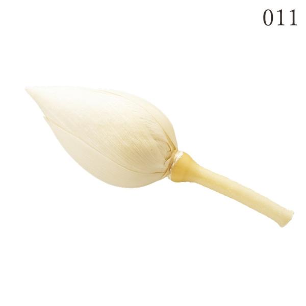 【商品仕様】幅約3~3.9cm全長約5.5~6.4cm1箱6輪※高温多湿・直射日光は色あせの原因になりますのでなるべくお避け下さい。温度が高い場所では染料が表面や切り口から漏れる恐れがあります。衣服を汚す恐れがありますので十分ご注意ください...