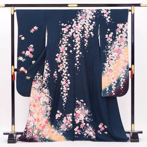 正絹振袖 中古販売 甘く香る花々を乗せたグリーン