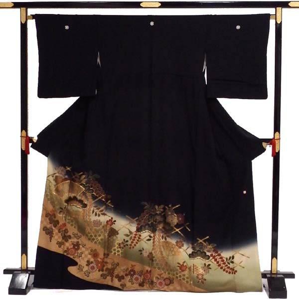 表地正絹黒留袖 お得な2点セット販売 長襦袢つき 貸衣装をリサイクル 