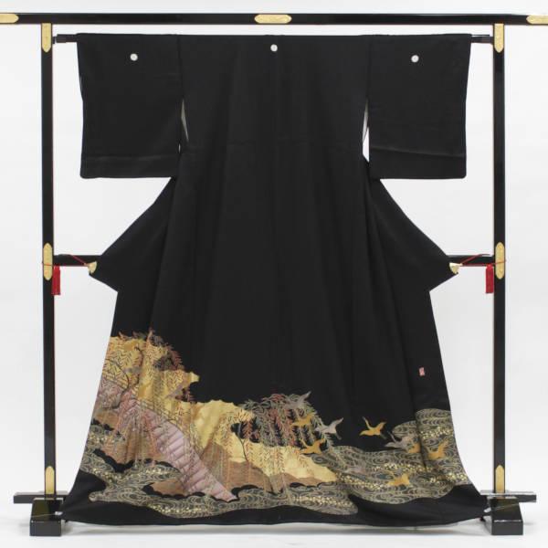 正絹表地 黒留袖 中古 貸衣装をリサイクル お得な2点セット販売 洗える