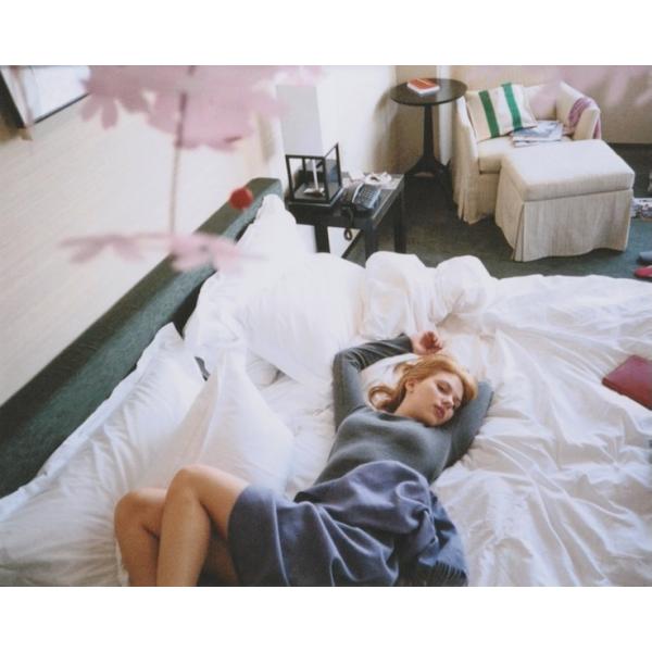 約20.3x25.4cmのサイズの写真です。直輸入品です。プリント紙はコダック、もしくはフジカラーです。