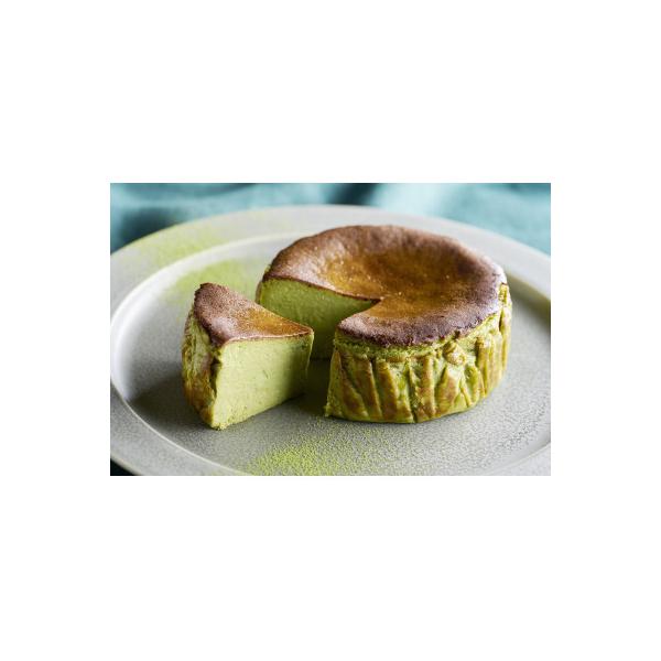 八女抹茶のバスクチーズケーキ(小城市)
