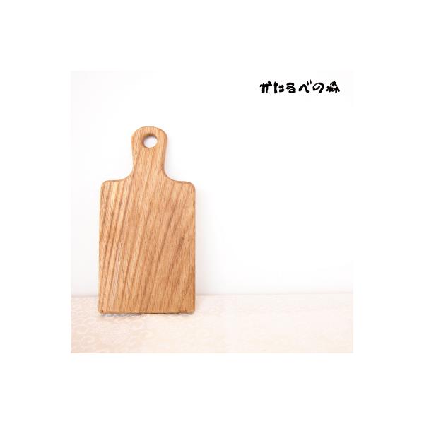 【思いやり返礼品】カッティングボード(持ち手付)当麻かたるべの森【S-010】