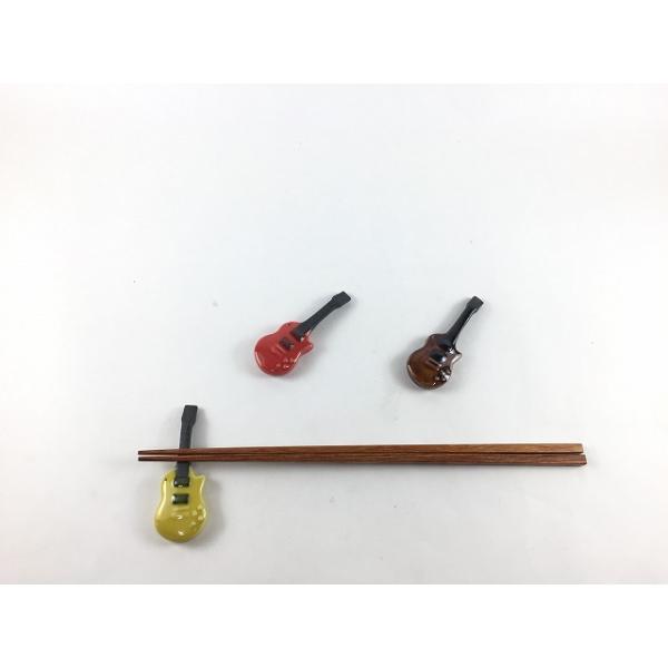 産地日本　佐賀県窯元有田焼　北川美宣窯サイズ(約)7cm×2.5cm×高さ0.8cm素材/材質磁器仕様食洗機 - 、電子レンジ - スタッキング(重なり) - 、直火 -使用用途例箸置き・小物・置物・飾り・コレクション、など備考一点一点手作...