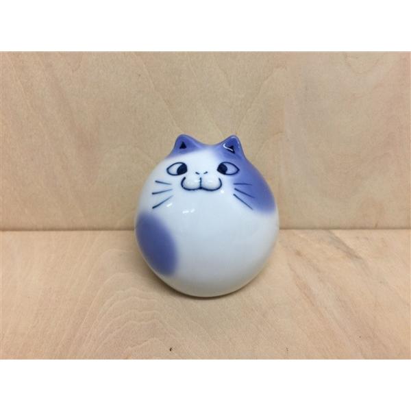 陶の猫　アトリエ夢　有田焼　磁器　陶の動物　置物 陶の猫 アトリエ夢 有田焼 磁器 陶の動物 置物