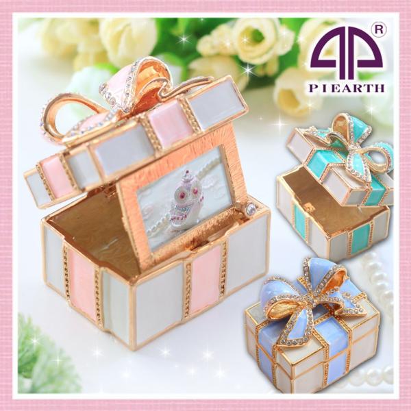 yKiz Av[g{bNX ʐ^ tHgX^h   [ ANZT[P[X u CeA G 킢 sBA[X