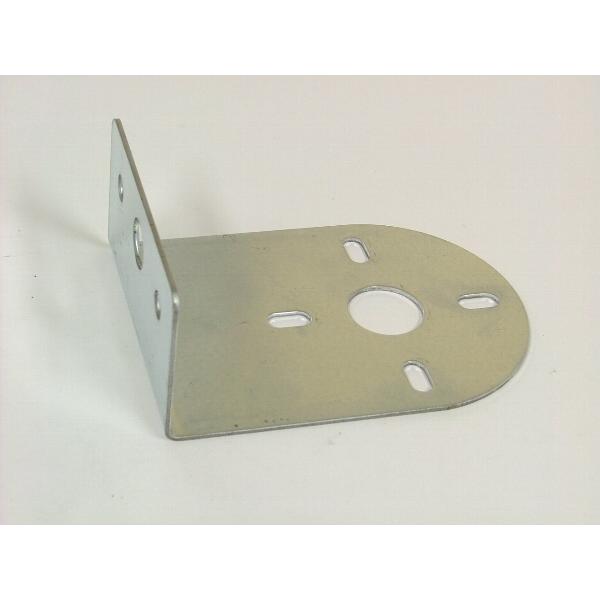 材質//スチール寸法//110×45mm、板厚：1.6mm、ステー幅：80mm寸法図//画像よりご確認下さい表面処理//三価メッキ仕様//L型