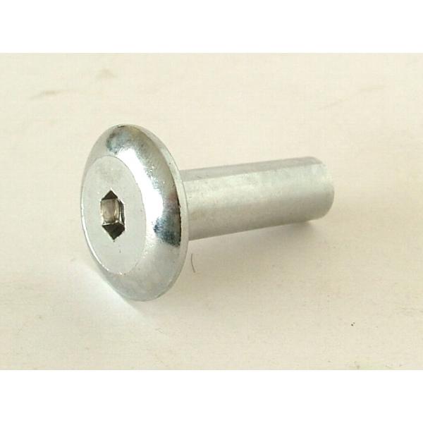 材質//スチール寸法//フランジ径：φ25、首下長さ：27mm寸法図//画像よりご確認下さい表面処理//ニッケルクロムメッキ※三菱アルミブロック蝶番用フランジナットです。寸法を良くご確認下さい。