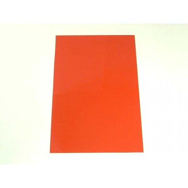 材質//EVA寸法//厚み：2×横：600×縦：900mm表面処理//梨地／ツヤ仕様//赤色