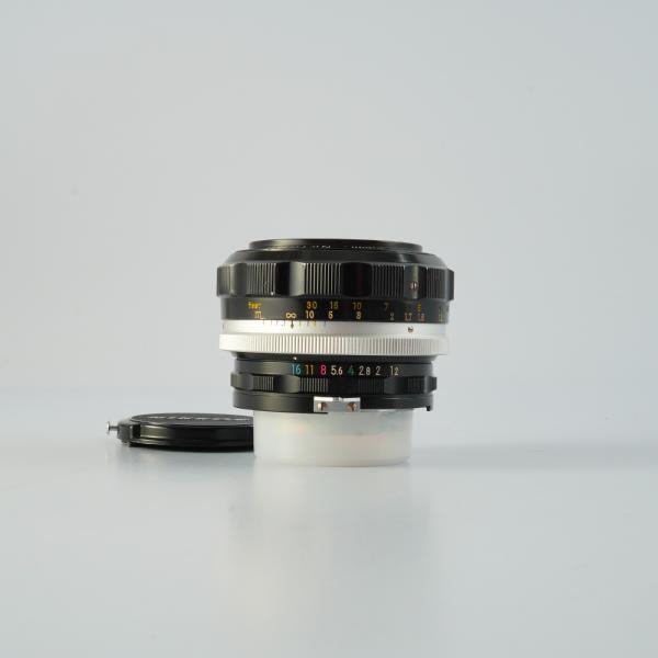 ニコン（Nikon） 非Ai Nikkor-S Auto 55mm F/1.2 単焦点レンズ : 山田