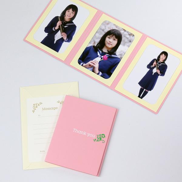 写真台紙 Thank you/ツタ Lサイズ （89×127mm） 3面タテ ピンク（封筒 メッセージカード付き）　紙製 ペーパー フォトフレーム