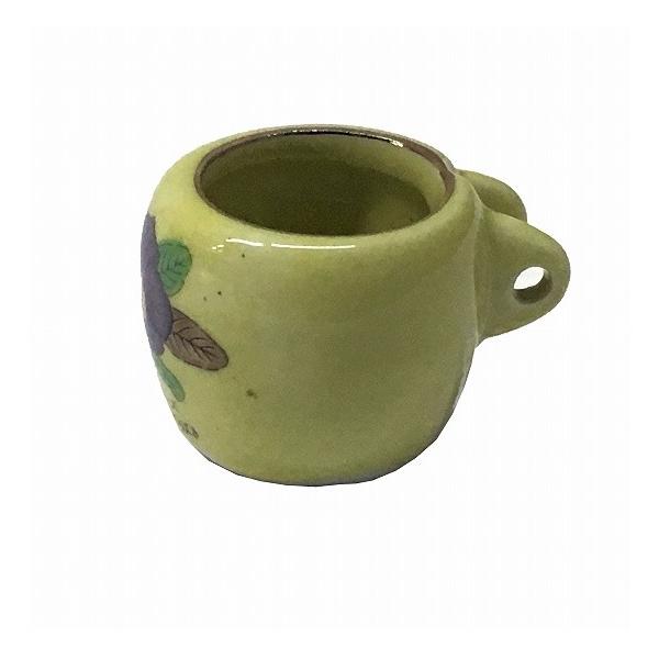 【特徴】 ・チョコかけ不要の耳付きのチョコです。・すり餌などを与えるときにお使いください。【仕様】 ・サイズ：約φ40×高さ約35mm　（口径は約28mm）・カラー：黄色・材質：陶器※手作りのため、大きさにバラつきがあります。