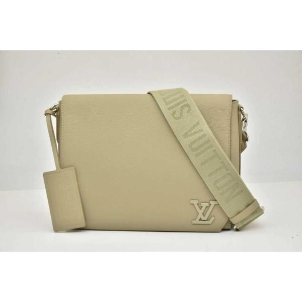 LOUIS VUITTON（ルイ・ヴィトン） ヴィトン アエログラム テイクオフ