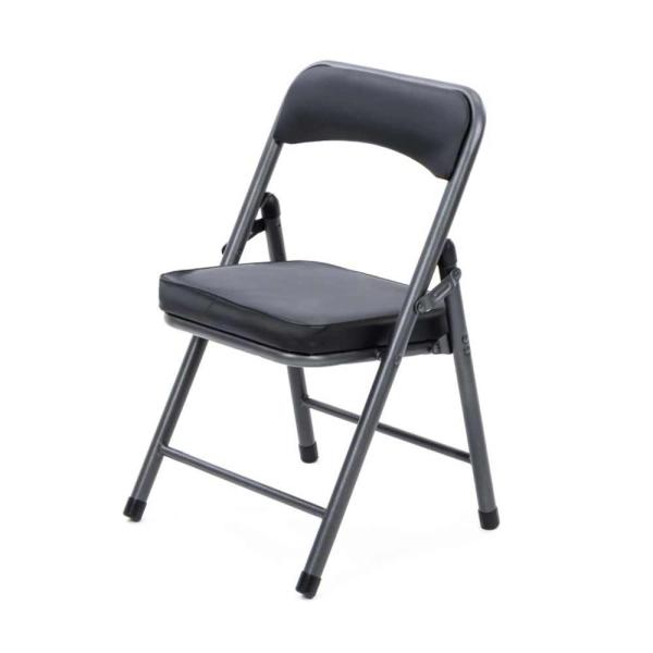 ●背もたれ付きフォールディングチェアのロータイプです●座面には座り心地の良いウレタンフォームを使用●脚キャップがついているので、床がキズつきにくく滑りにくいです●折りたたみ式
