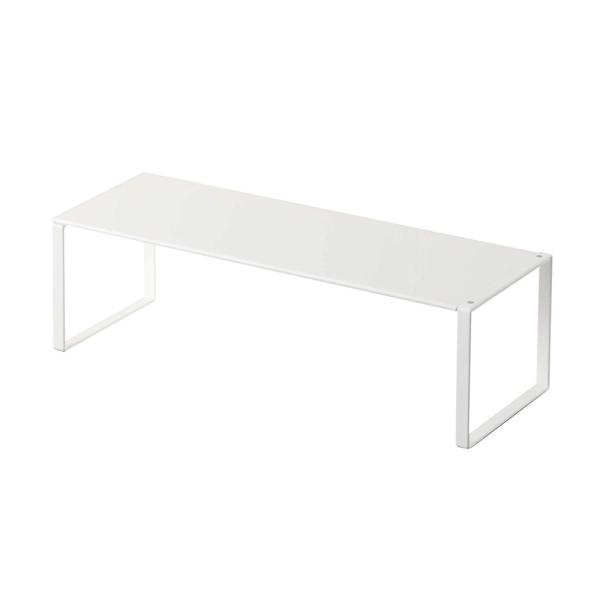 ●スチール製の重厚感・安定感あるシューズラック●天板がスライドし左右に伸ばせるため、ご家庭の下駄箱サイズに合わせて調節できます●足の部分についた滑り止めが、靴を取り出す動作をスムーズにサポート●シンプルな作りのため、お手入れも簡単です