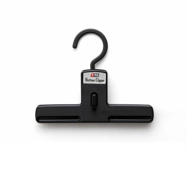 ●スラックス・スカートをしっかりクリップ●スリムな薄型なのに連結式でさらに収納力アップ●かさばらずスペースを有効利用できます●実はタイツ収納にも最適●いい具合の力でグリップします