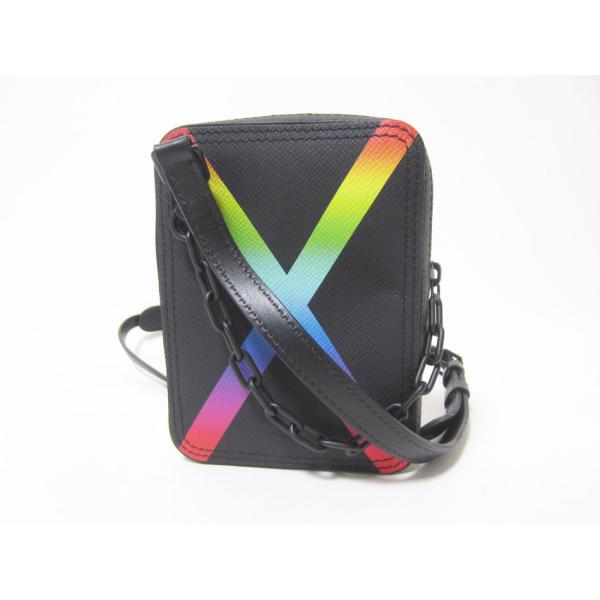 ルイヴィトン LOUIS VUITTON ダヌーブ・メッセンジャー M30332 タイガ レインボー カバン 斜め掛け ポシェット ショルダーバッグ タイガレザー ブラック 美品 LOUIS VUITTON（ルイ・ヴィトン） M30332 タイガ ダヌーブ