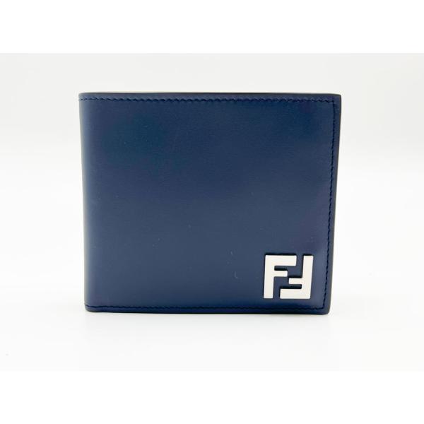 FENDI 二つ折り財布 ネイビー 手帳カバー FENDI（フェンディ） 2つ折り 財布 札入れ ネイビー ブラウン 7M0356