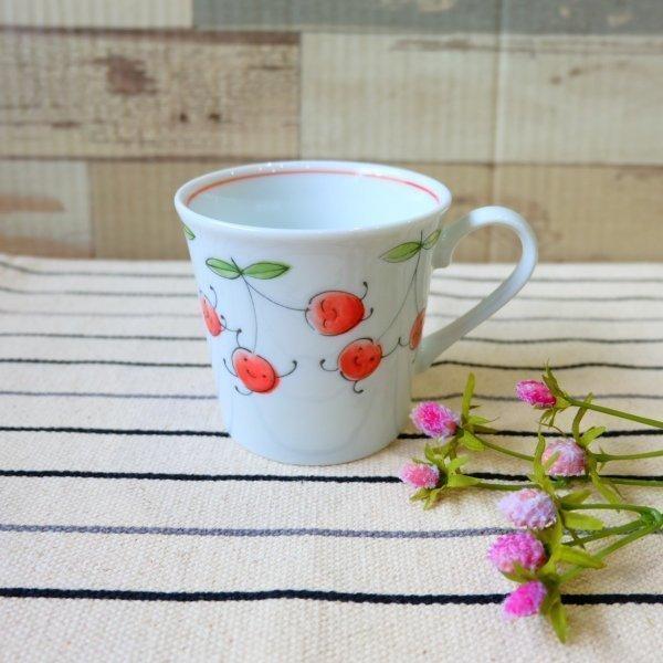 笑顔サクランボ 軽量 マグカップ 日本製 美濃焼 陶器 軽い おしゃれ かわいい マグ コーヒーカップ ティーカップ コップ カフェ 紅茶 お茶 子供 キッズ