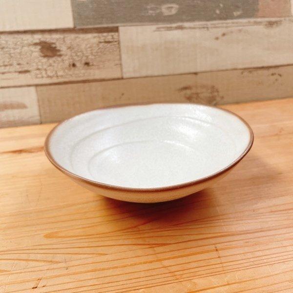 ≪なくなり次第終了≫真砂 17.5cm 浅型ボウル 日本製 美濃焼 食器 鉢 ボウル サラダ おかず 大きい おしゃれ かわいい カフェ